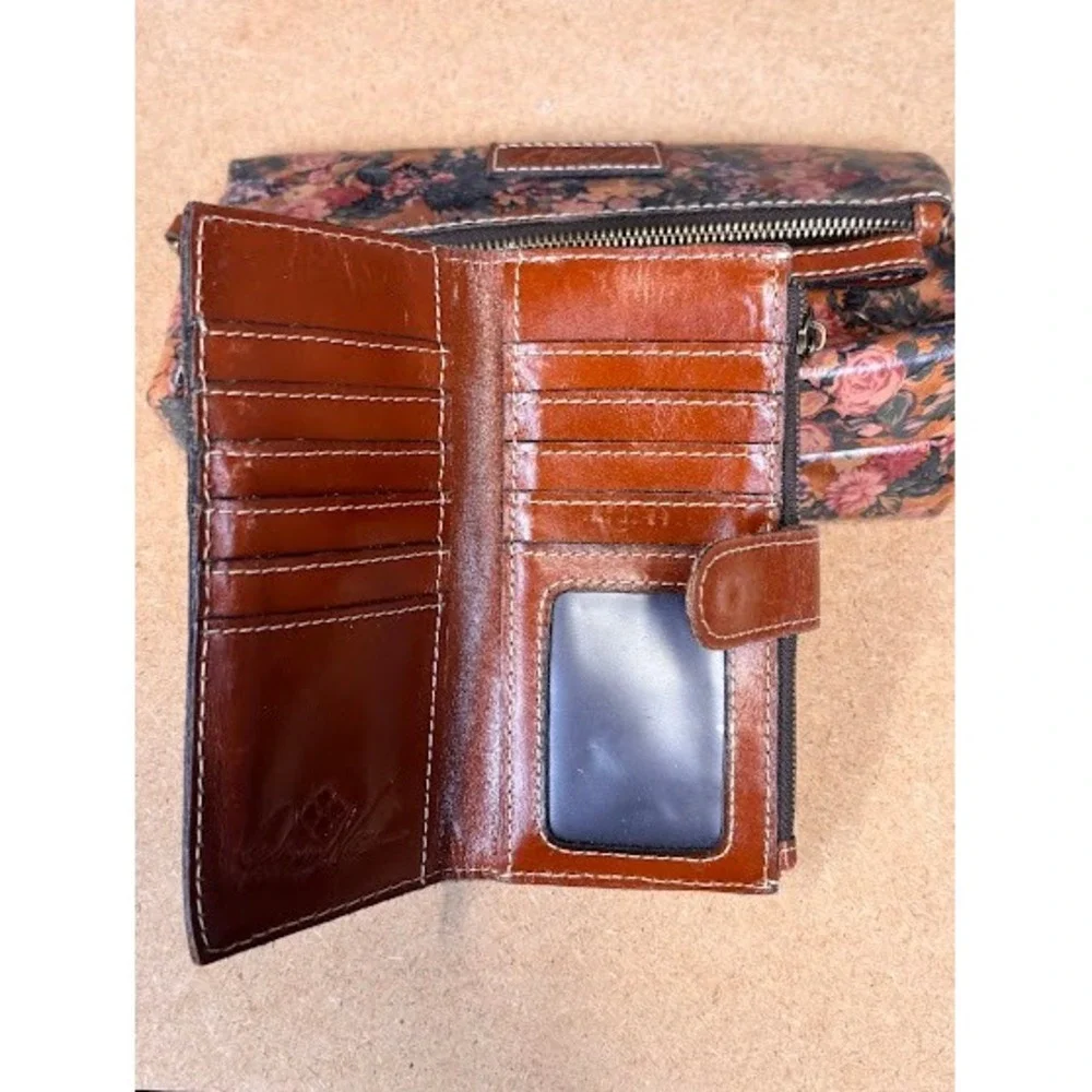 Patricia Nash Floral Leather Wristlet and‎ Matching Trifold Wallet Set Multi